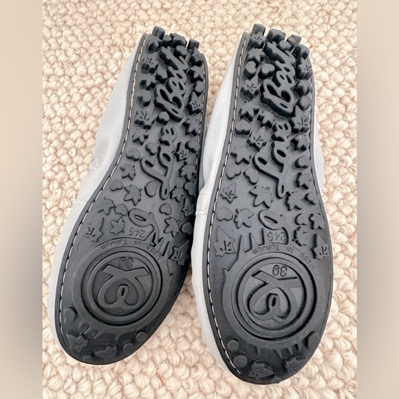 Brand New Pale Teal Loafer Woman’s Size 7.5 - Picture 3 of 4